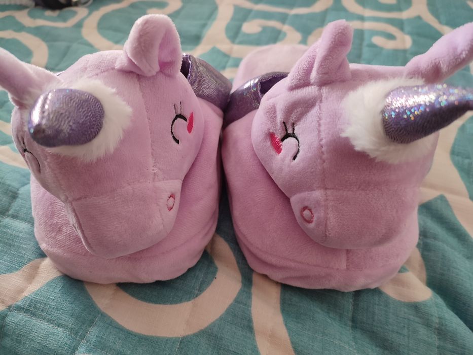 Chinelos unicórnio NOVOS