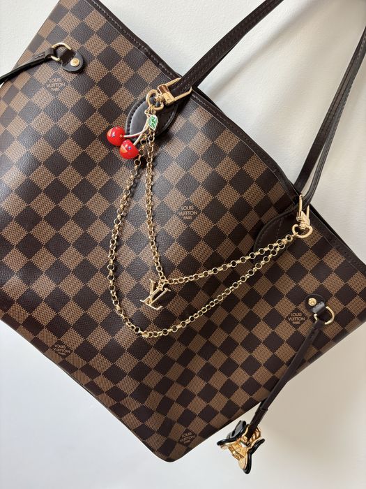 Nowy złoty brelok Louis Vuitton LV zawieszka do torby pudelko torba