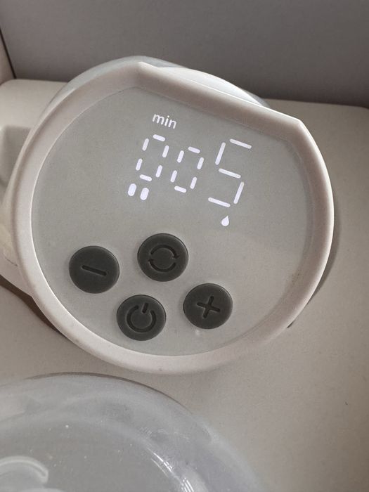 Podwójny laktator muszlowy Momcozy s12pro 2025 r