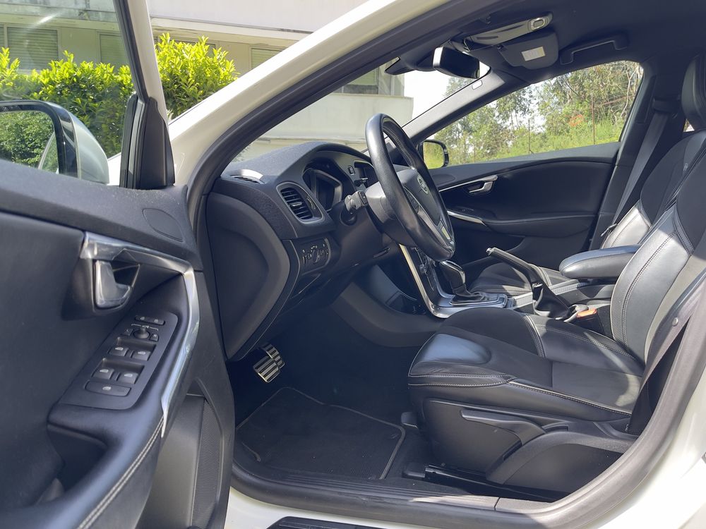 Volvo V40 R Design cx automatica