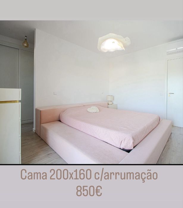 Cama forrada a veludo rosa / pêssego