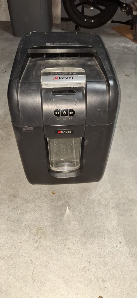 REXEL Destruidora de papel