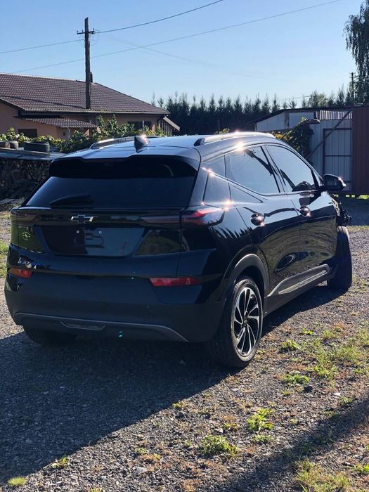 Chevrolet bolt euv ev premier електромобіль продаж продається електрич
