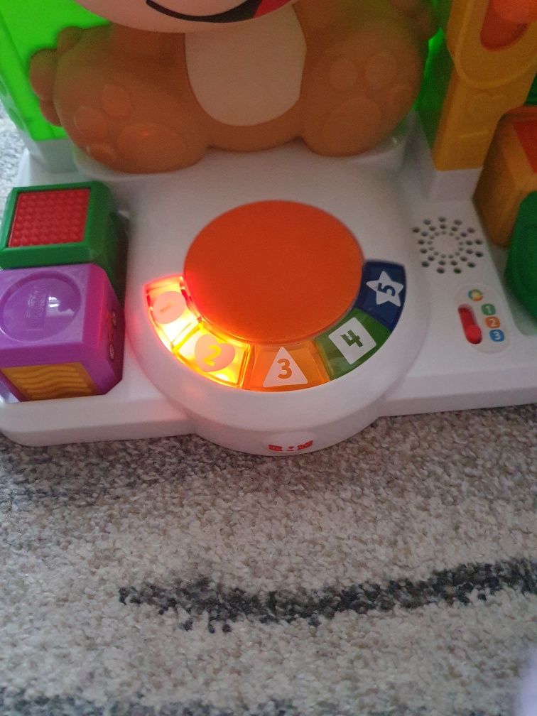 Fisher price, stacja szczeniaczka