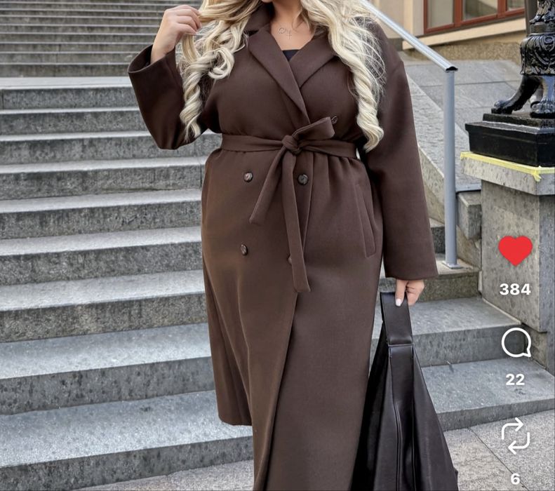 Продам пальто нове