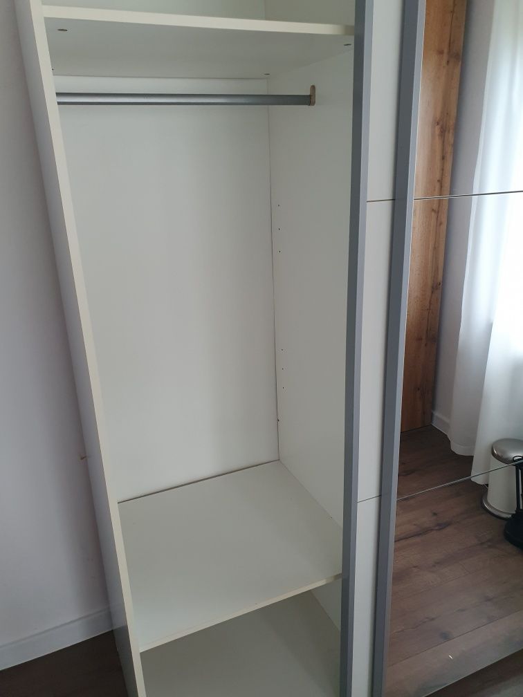 Szafa przesuwna z lustrem 120x200x60