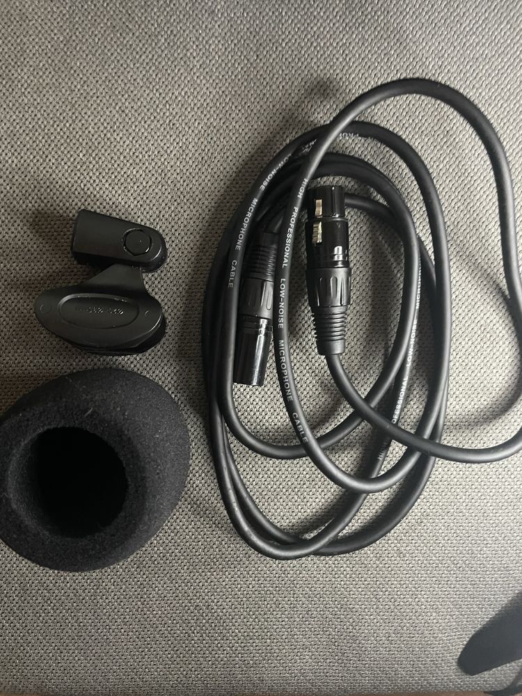 Behringer xm8500