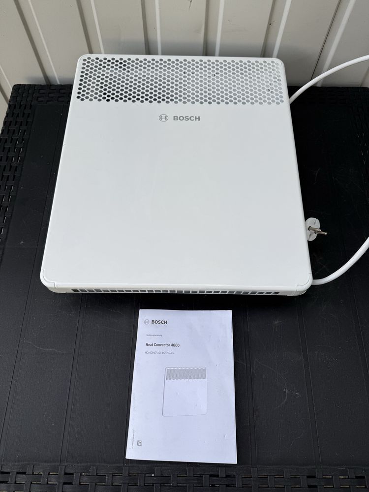 Grzejnik konwektorowy 500W Bosch HC 4000-5