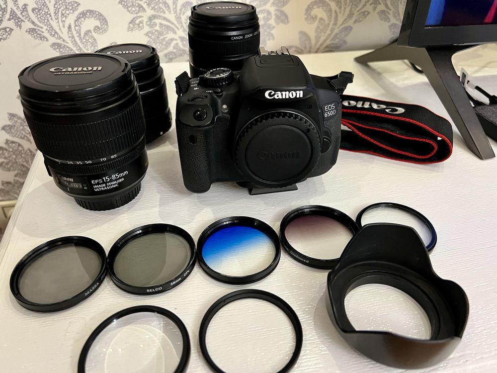 Canon EOS 650D + 3 obiektywy + statyw + torba- ZESTAW do zdjęć i fimów