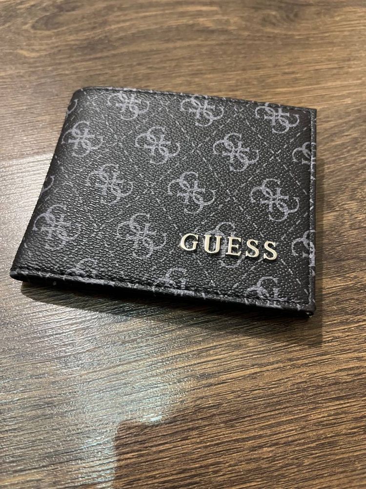 Гаманець чоловічий Guess Чорний