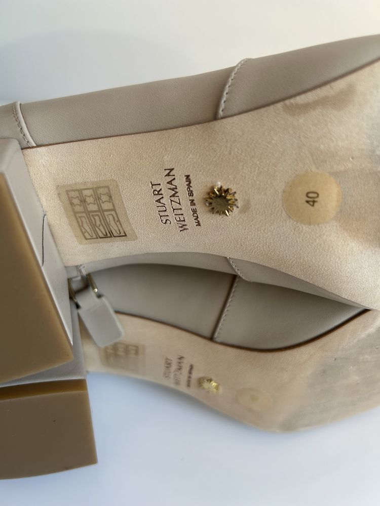 Stylowe skórzane botki -skóra cielęca -STUART WEITZMAN