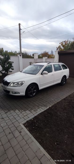 Продам свою шкоду Октавія а5 дизель 2012