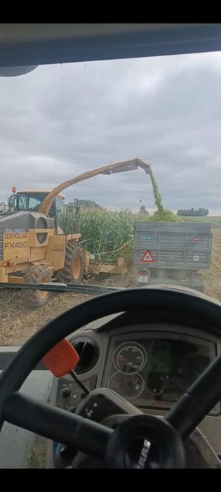 Sieczkarnia New Holland FX 450