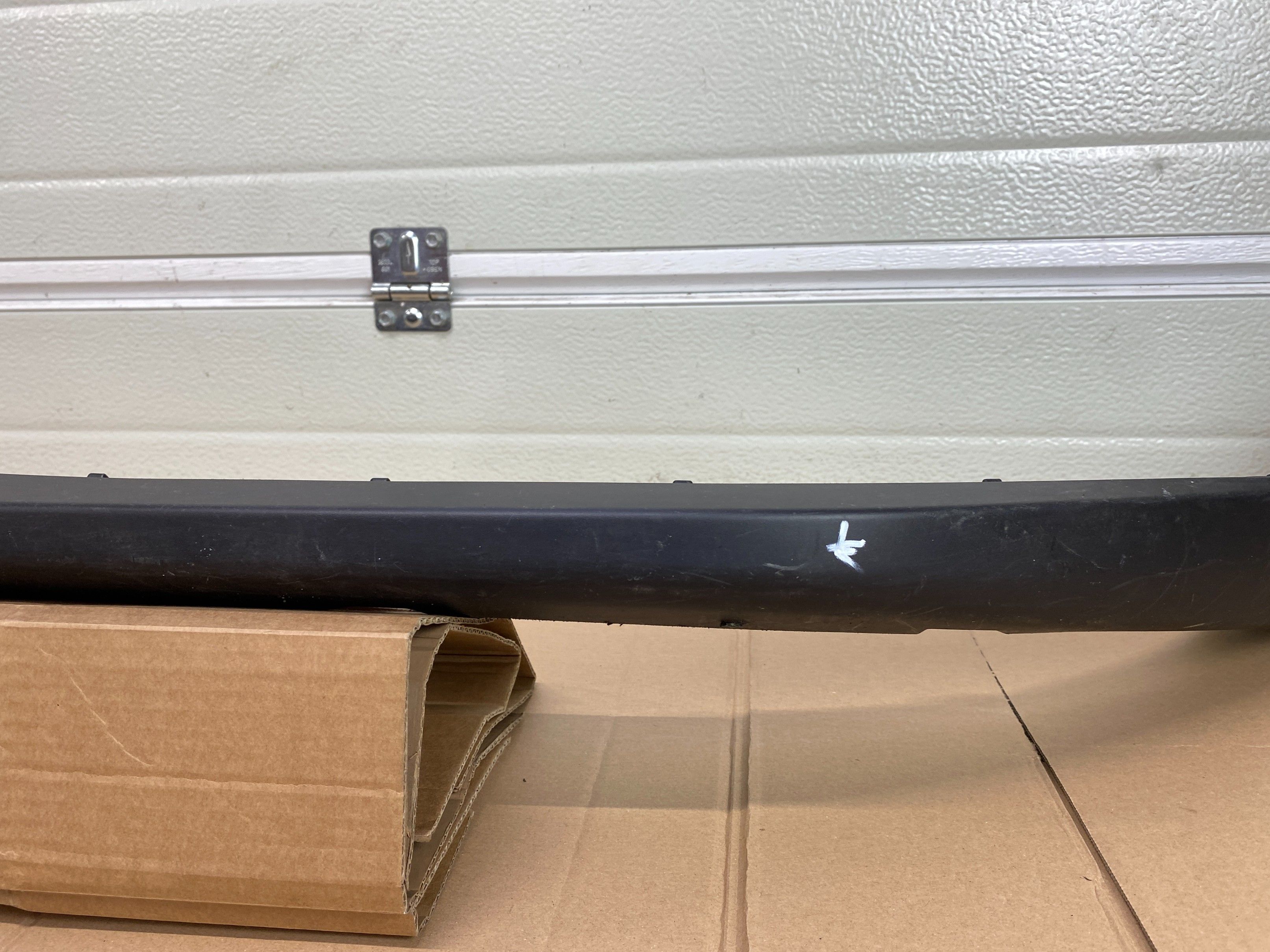 MINI COOPER F55 F56 Dokładka Spoiler Spojler Listwa Zderzaka Przód