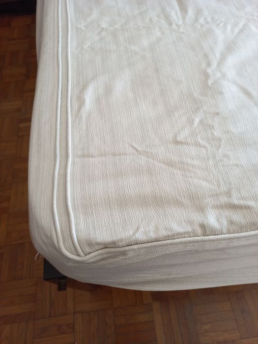 Colcha vintage cinza claro