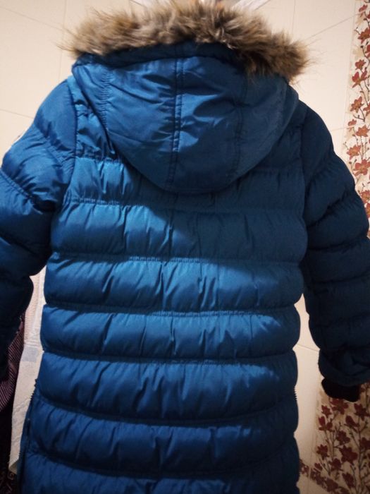 Куртка зимова на 10-12 років.