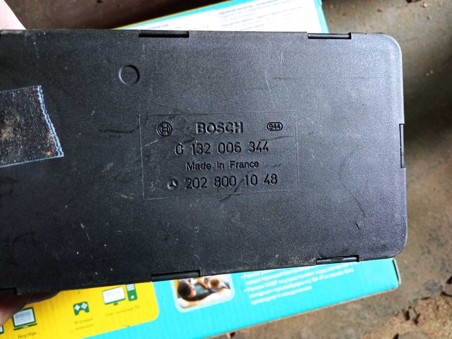 Компресор центрального замка Mercedes W202 01320O6344 2028001048