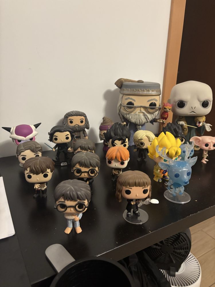 Pop figures.