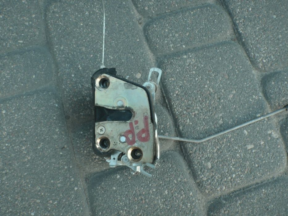 zamek drzwi mechanizm piaggio porter daihatsu