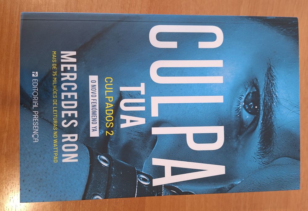 Livro da Triologia Culpa