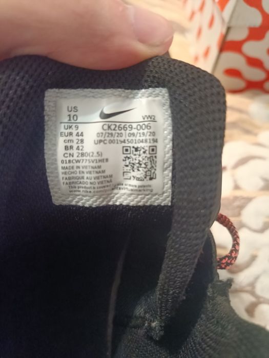 Баскетбольні кросівки NIKE RENEW ELEVATE 44 розмір