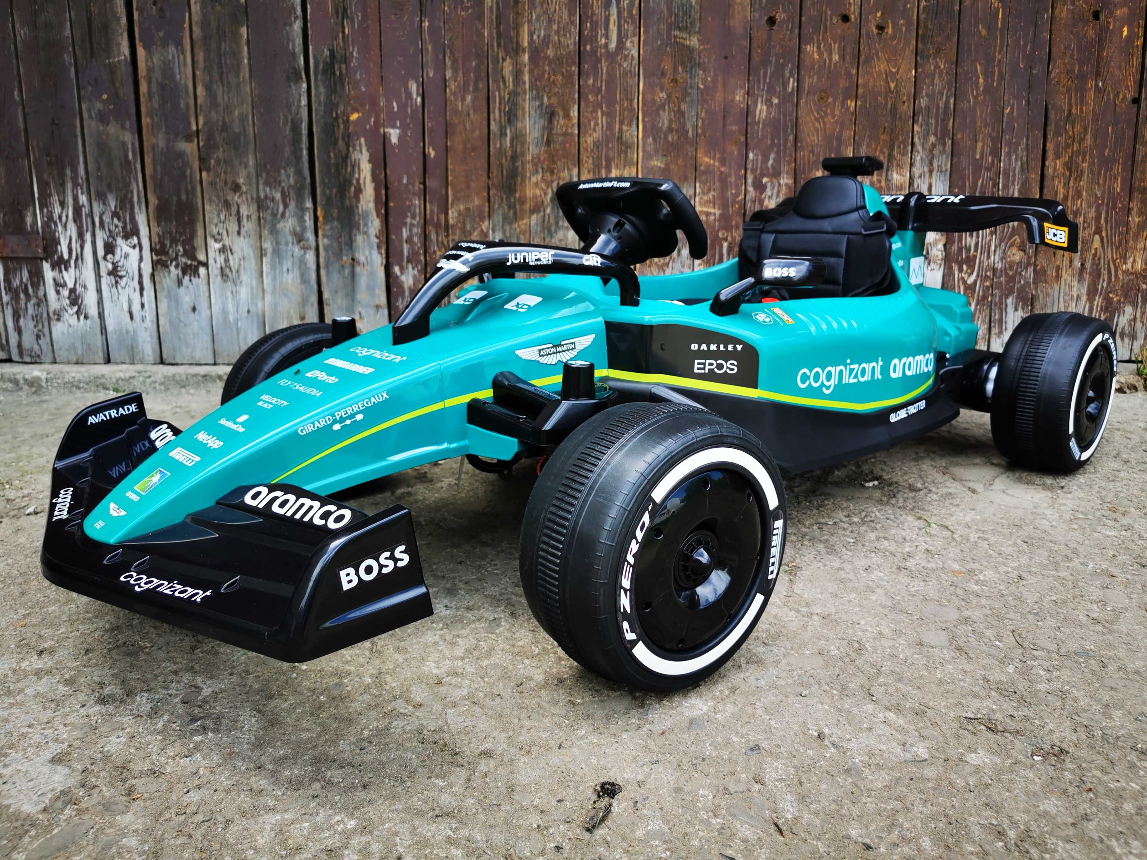 Bolid ASTON MARTIN 4x4 24V Formuła 1 Auto Akumulator Wyścigówka DZIECI