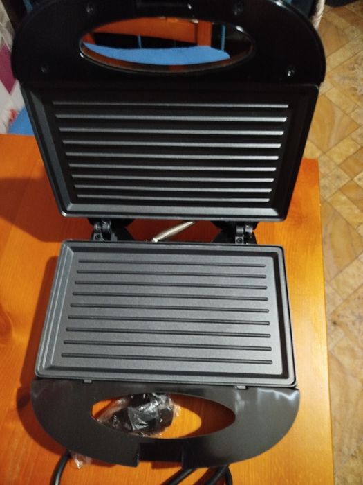 Гріль для тостів