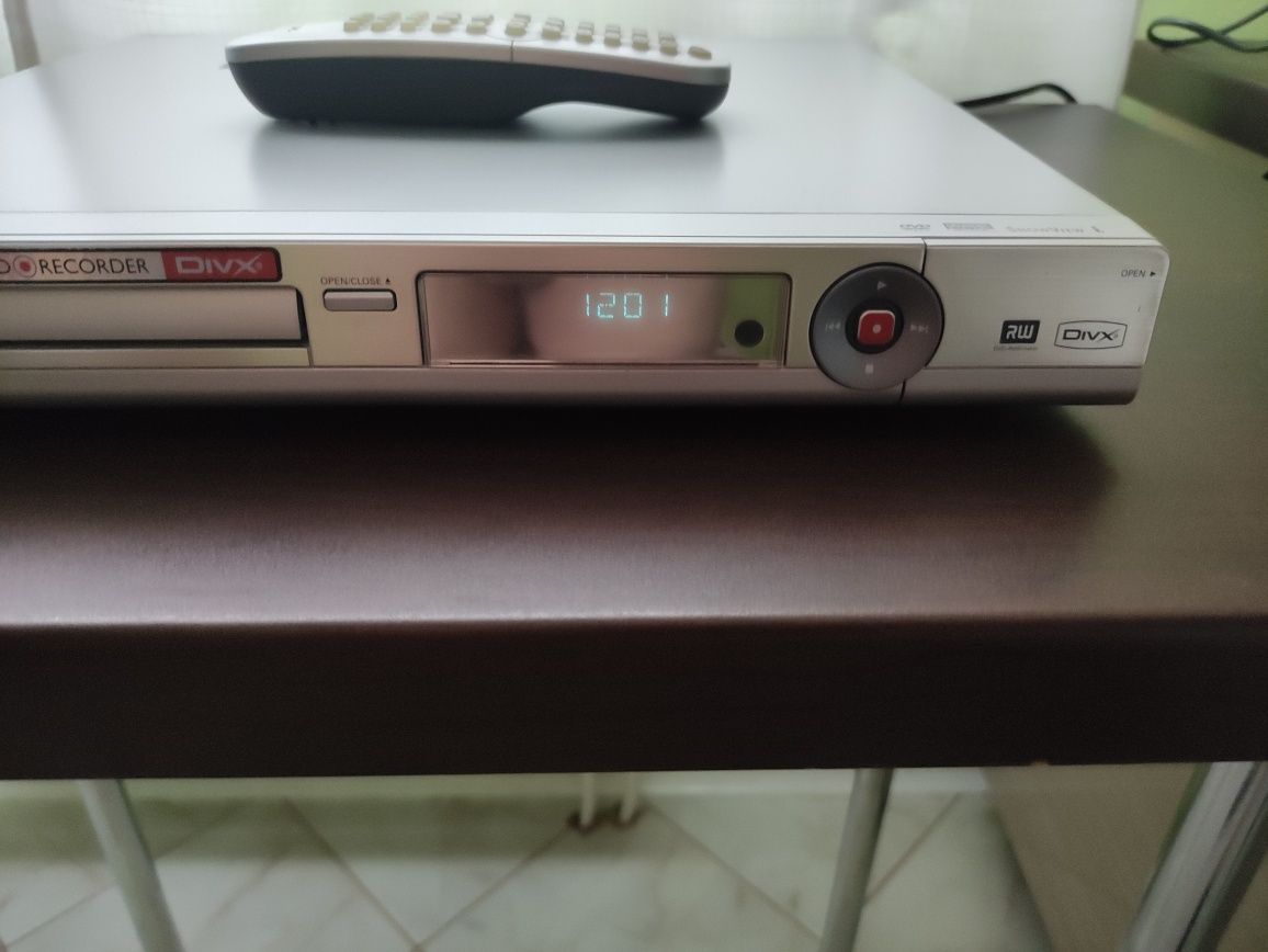 Philips DVDR 3380 nagrywarka