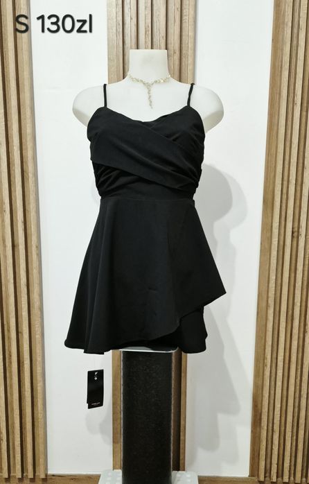 Kombinezon spódnico-spodenki