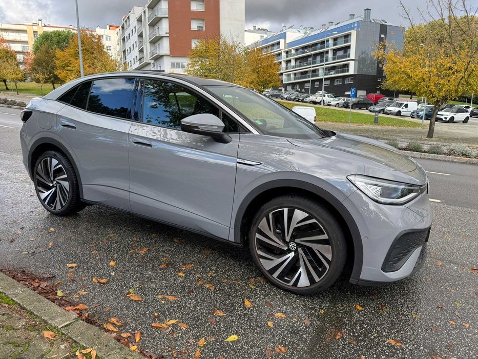 Volkswagen ID.5 em estado impecável