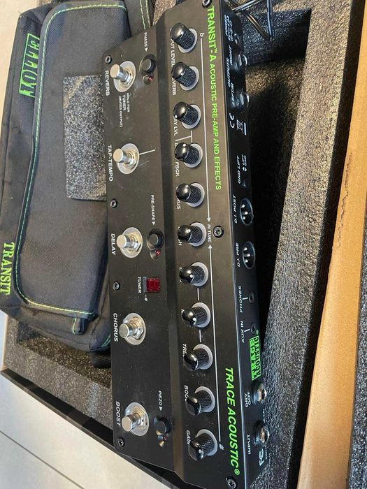 Preamp do gitary akustycznej  Trace Elliot   Transist-A   Jak nowy.