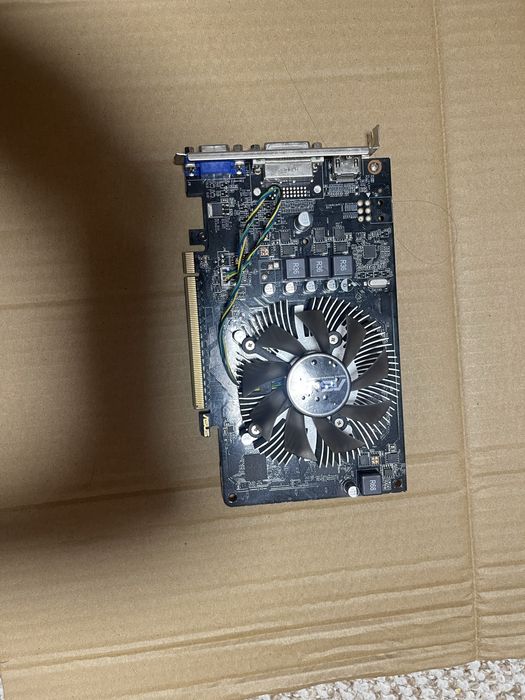 Відеокарта GTX 650 2 gb