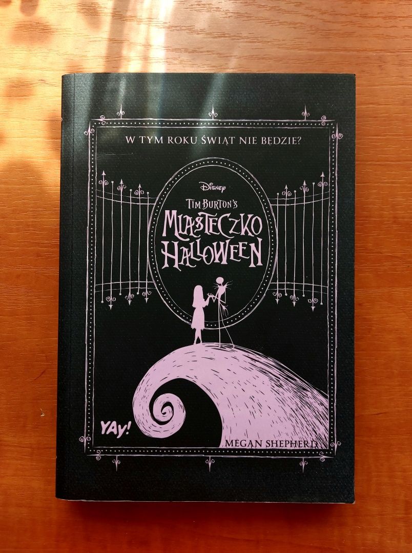 Miasteczko Halloween – Tim Burton | książka, stan bdb
