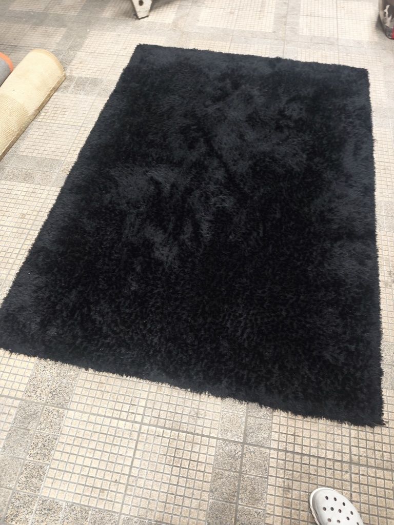 Carpete 1,40 x 2,00 m — Muito Bem Conservado