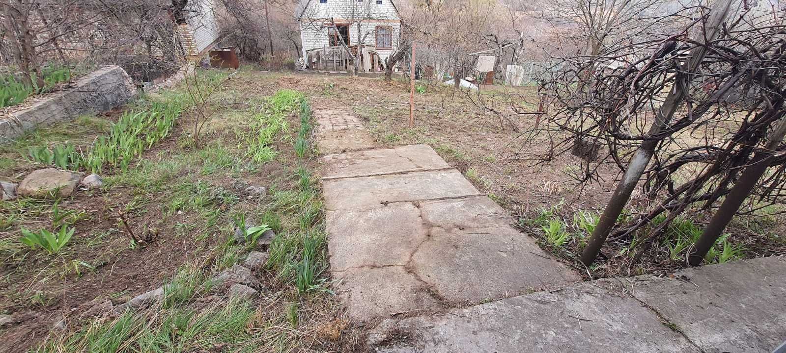 Продам дачу Змиев жд станция Аксютовка