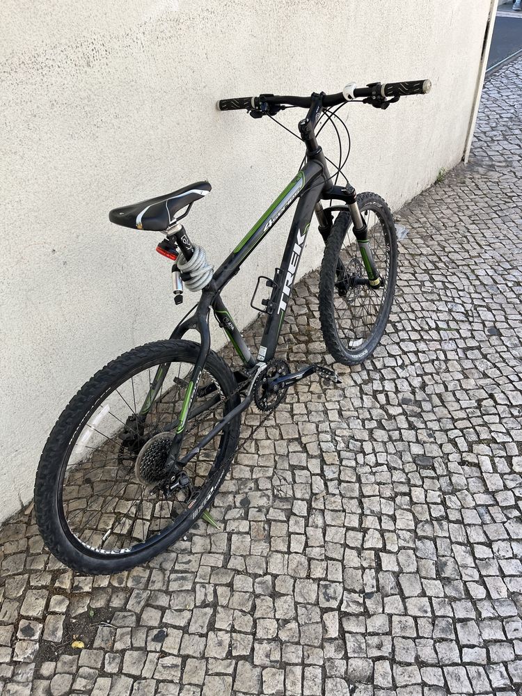 Trek 4series 4900