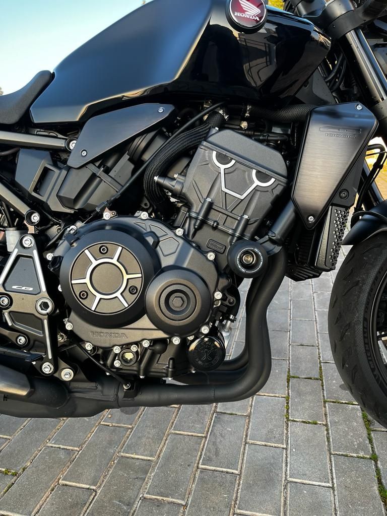 Honda cb1000r Black Edition