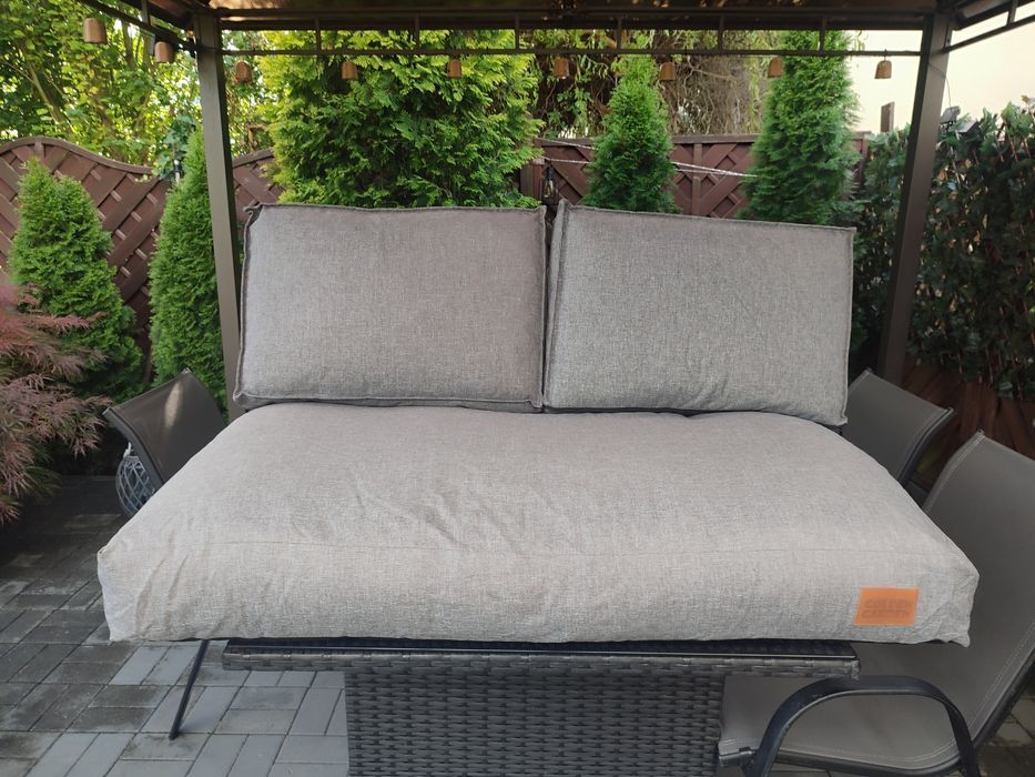 Poduszki na meble ogrodowe z palet