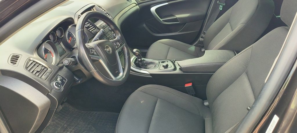 Opel Insignia ST 2.0 CDTI