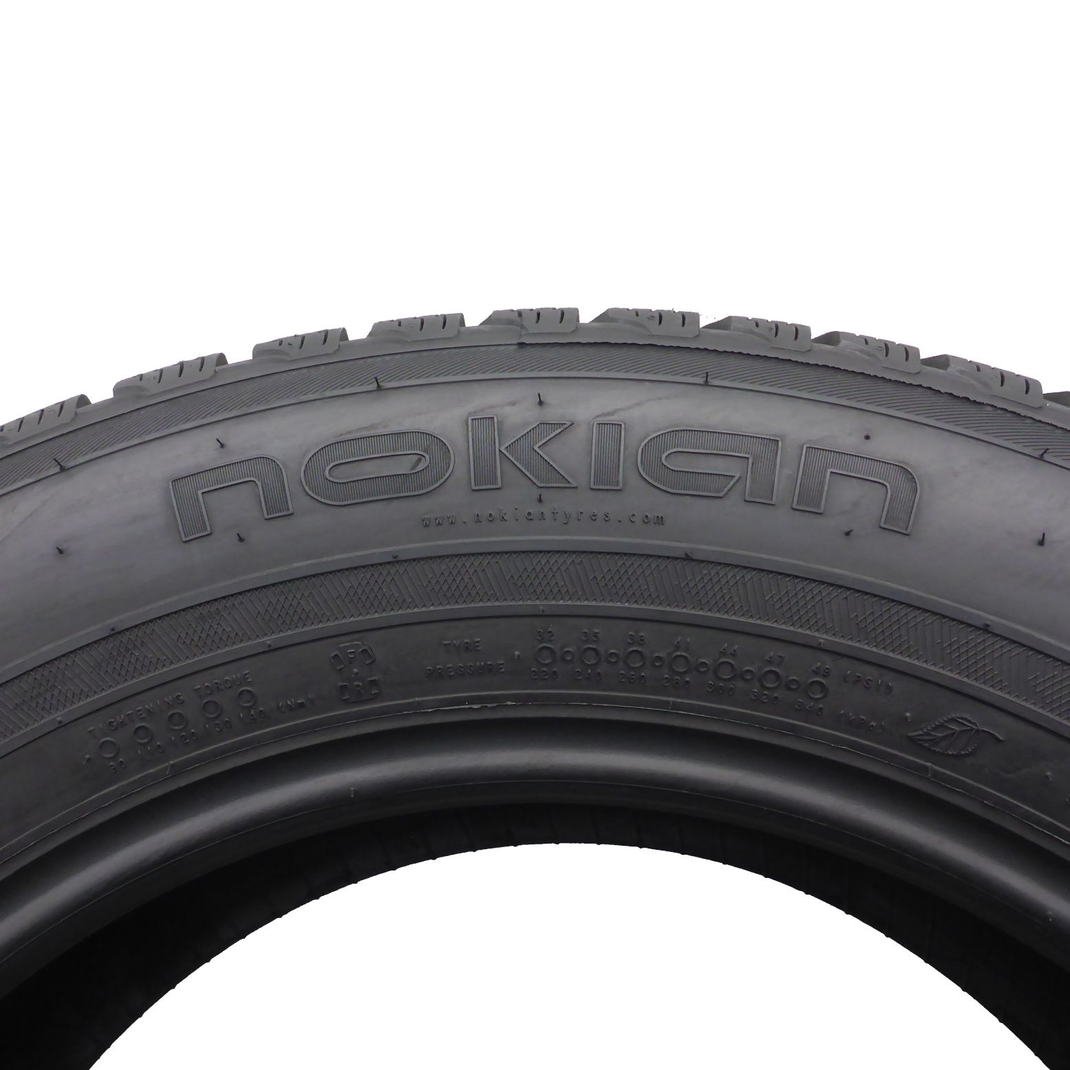 225/65/17 Nokian 225/65R17 106H XL WR SUV 3 Zima 7,8mm 2017/18