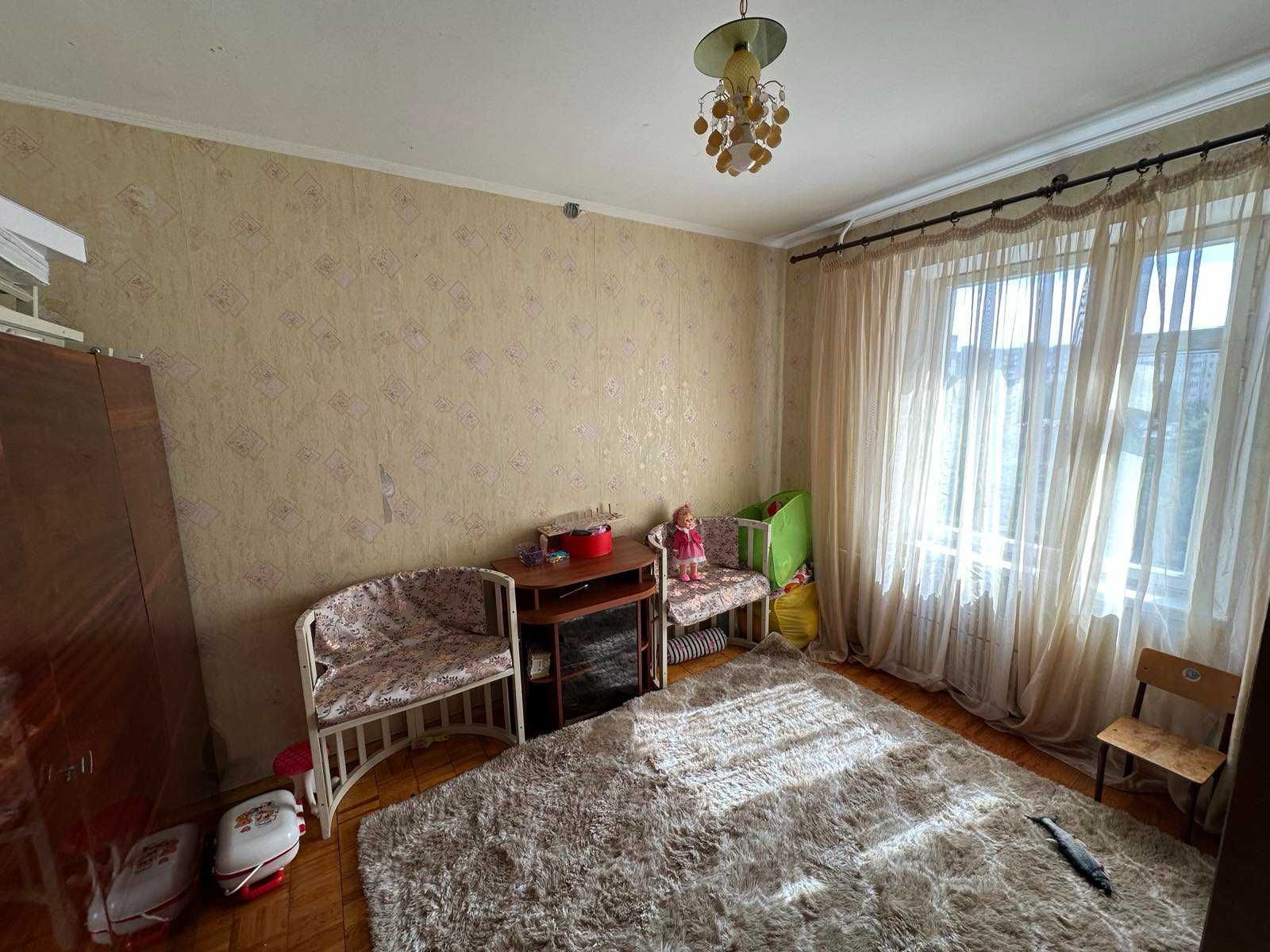 Продам 4-кім.квартиру м.Тернопіль, Бам, вул.15 квітня