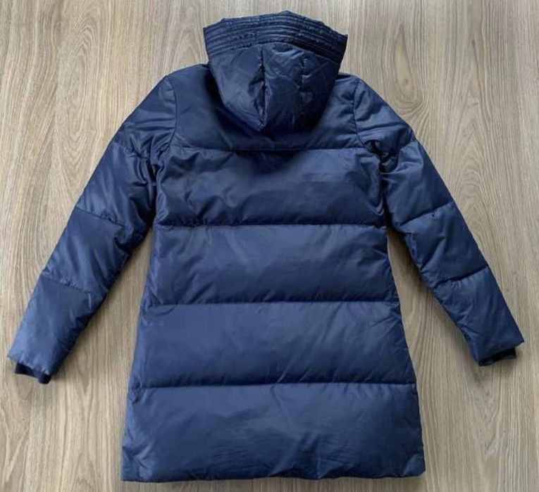 Пуховик жіночий adidas