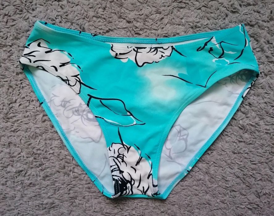 Majtki kąpielowe roz 42