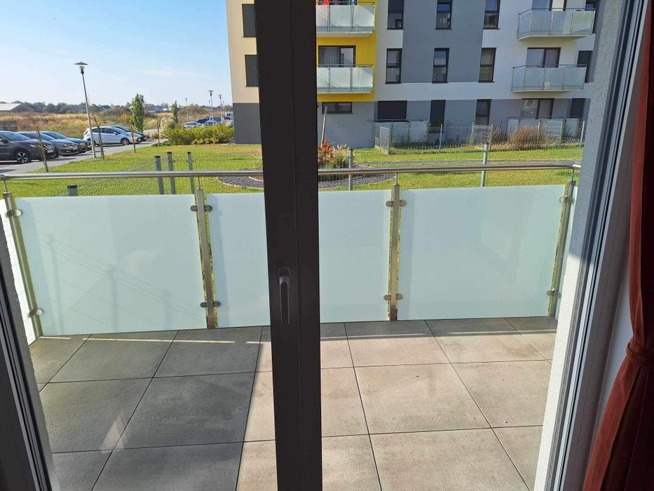 Nowoczesne dwupokojowe mieszkanie z ogródkiem