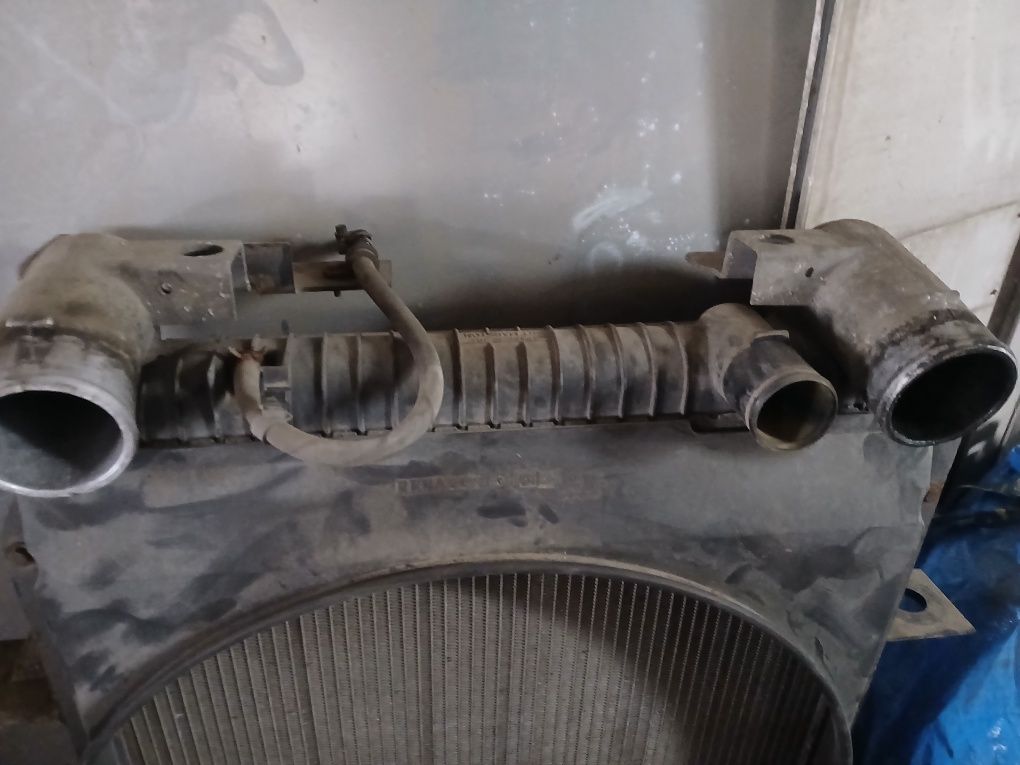 Chłodnice Chłodnica wody Renault Midlum Komplet Chłodnica Powietrza