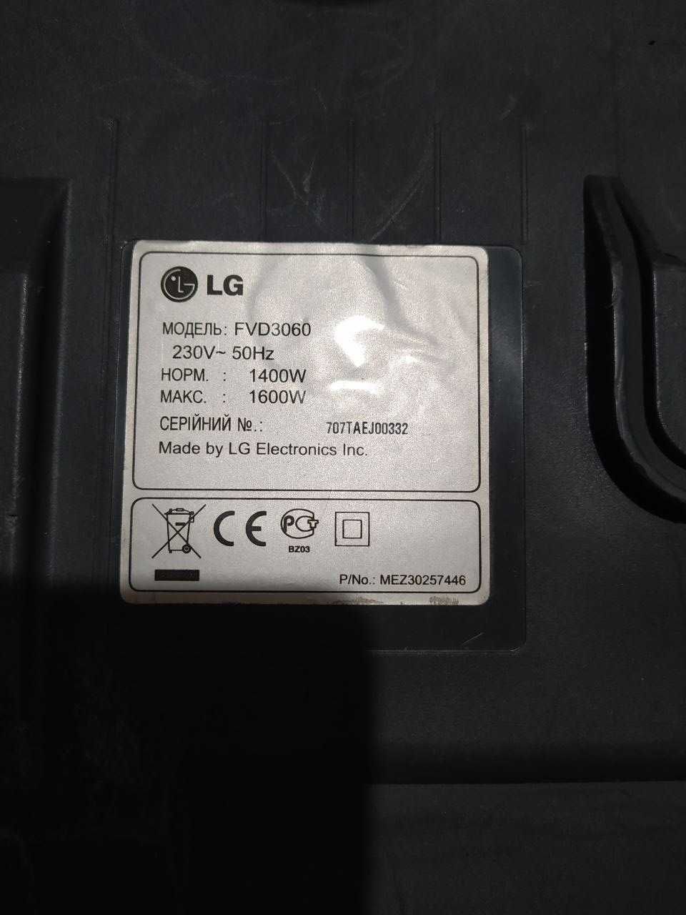 Пылесос "LG fvd 3060 1600w"
