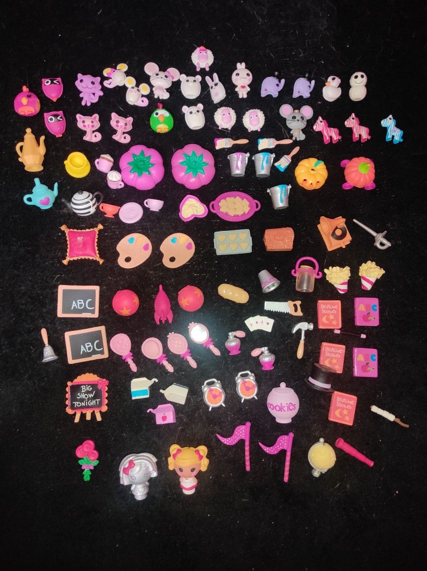 Mini Lalaloopsy com acessório