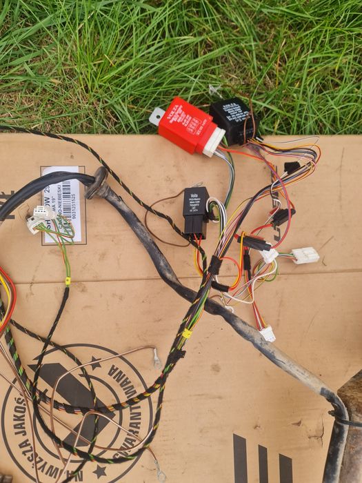 Hak holowniczy nissan murano z50 . Thule . Wypinany . Komplet !