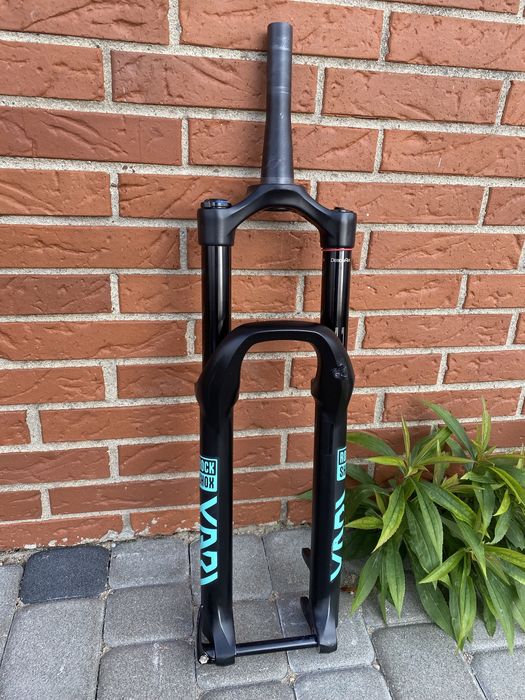 Rock shox yari 160mm 29 15x110 rockshox pike lyrik zeb