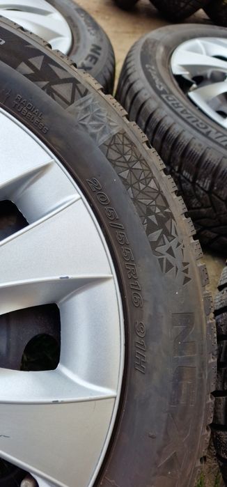 Koła zimowe VW PASSAT B5 5X112 opony NEXEN 205/55 R16 7mm bieżnika wys